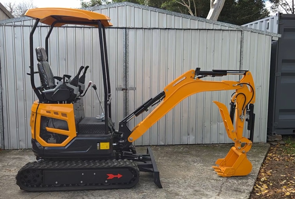 IR18 Mini Excavator – 1.8 Tonne | Kubota Diesel Ripper Gear